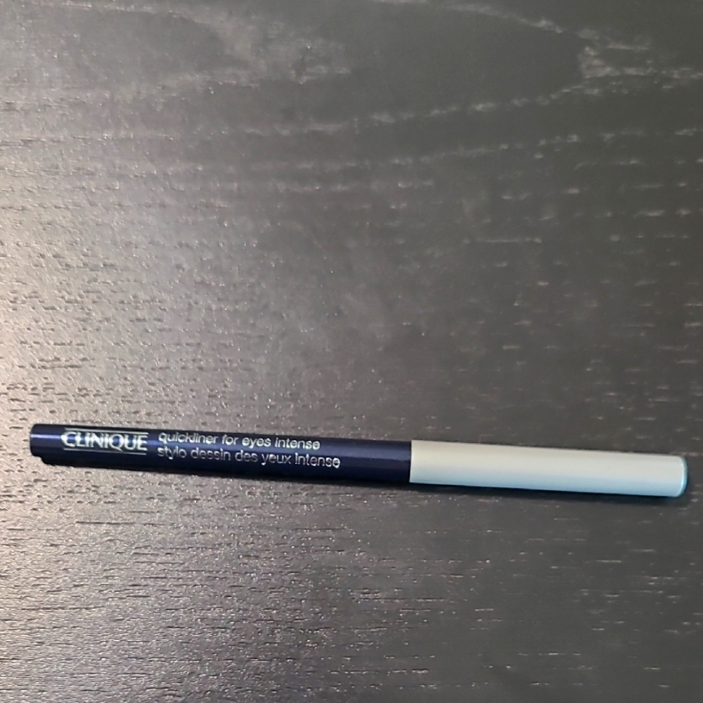 Clinique Quickliner for Eyes Intense - Black